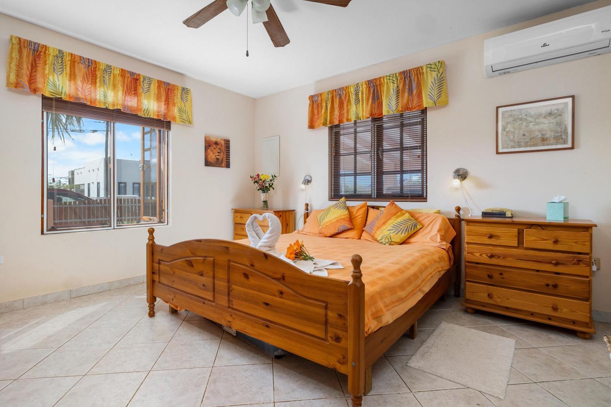 Sunrise Villa Is Gorgeous For Daily Views Of Sunrises And Sunsets Palm Beach Eksteriør bilde